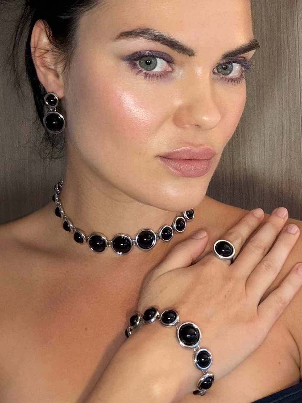Black Onyx Style Silver-Link Jewelry Set - Necklace, Bracelet, Earrings, Ring